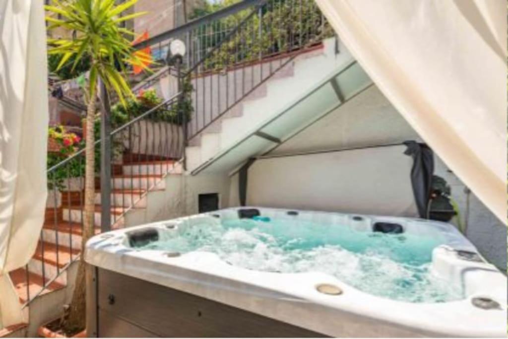 Villa Relax 3 - Jacuzzi Cinque Terre La Spezia